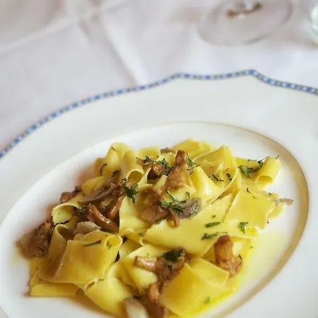 מלון Perinella 3*