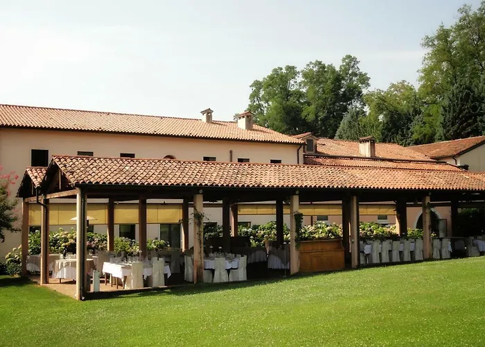 Perinella 3* Castelgomberto
